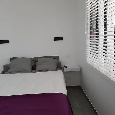 Apartment D3: 2 Pieces Avec Grande Terrasse Vue Panoramique Mer Ajaccio (Corsica)